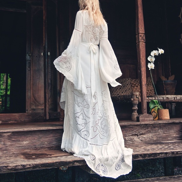 Spell Gwendolyn Gown - Picture 1 of 8